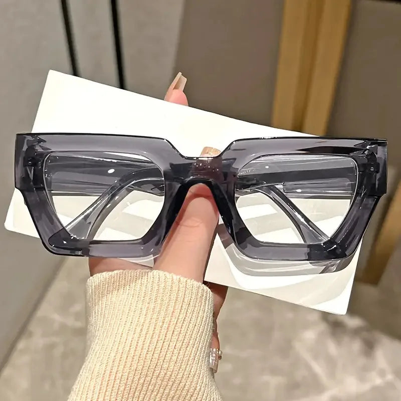 Y2K Oversized Clear Lens Glasses with Leopard Print Frame, Blue Light Blocking, Fashionable Accessory for Casual Attire