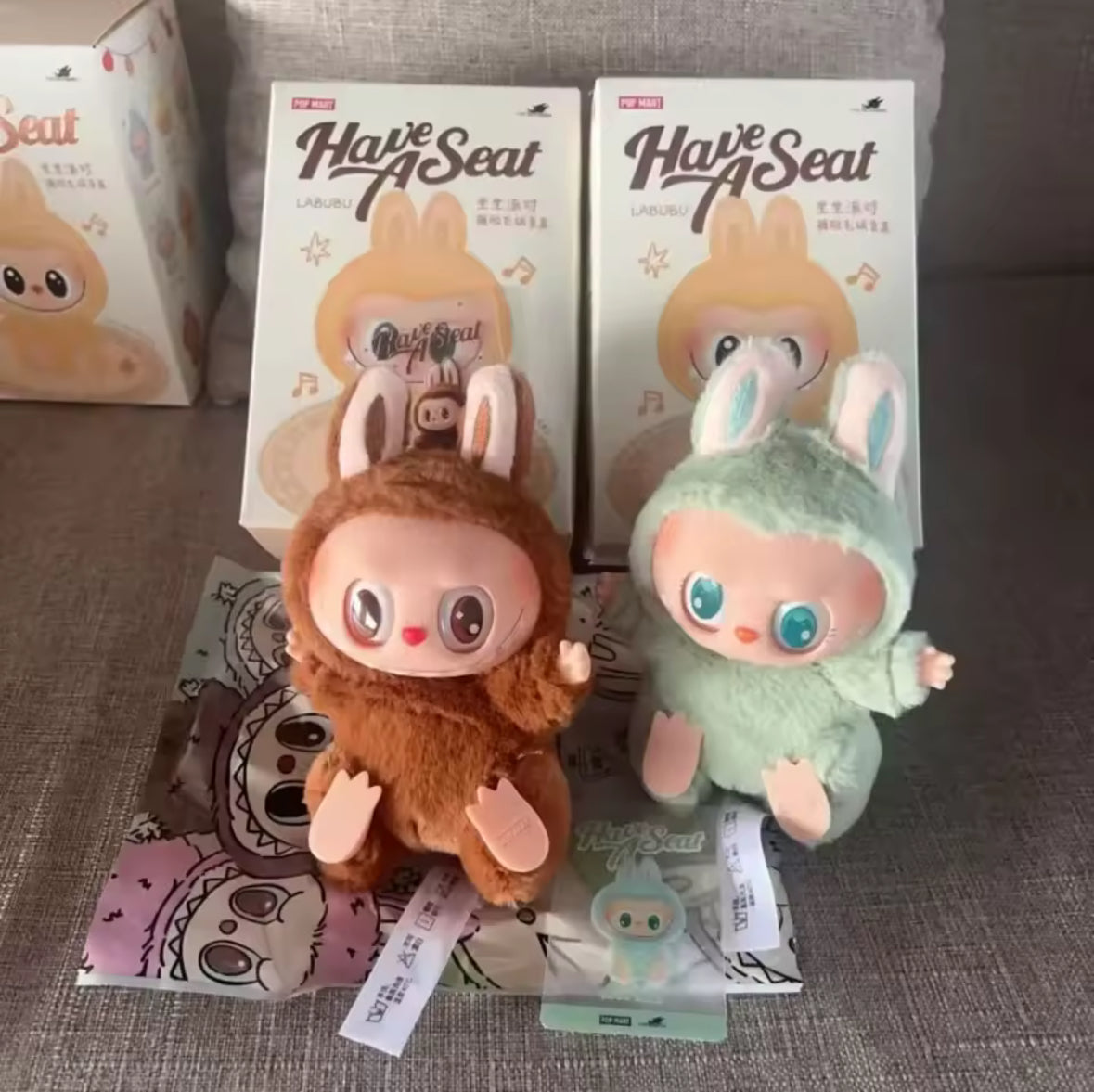 Popmart Labubu-caja ciega de la Serie de monstruos, colección de figuras de Manga, muñeca bonita, decoración de escritorio, regalos de cumpleaños para niñas