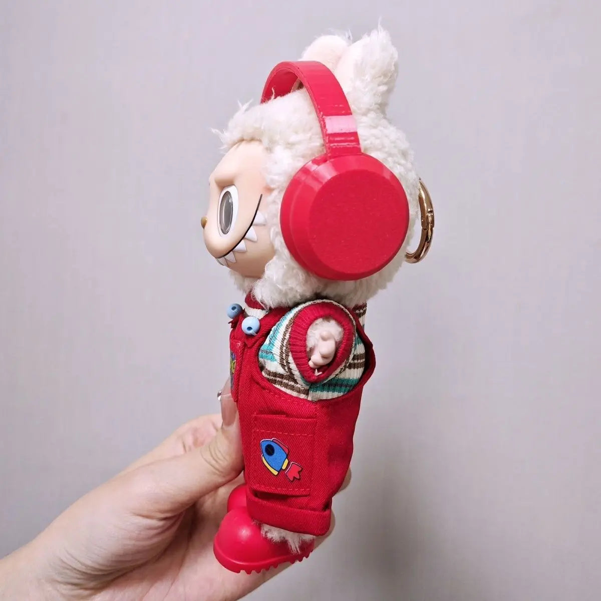 Labubu 3.0 Big Into Energy Red Sports Outfit with Earphones for 15/17cm Ropa Labubu Dolls