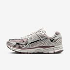 Nike Zoom Vomero 5 Women's Shoes