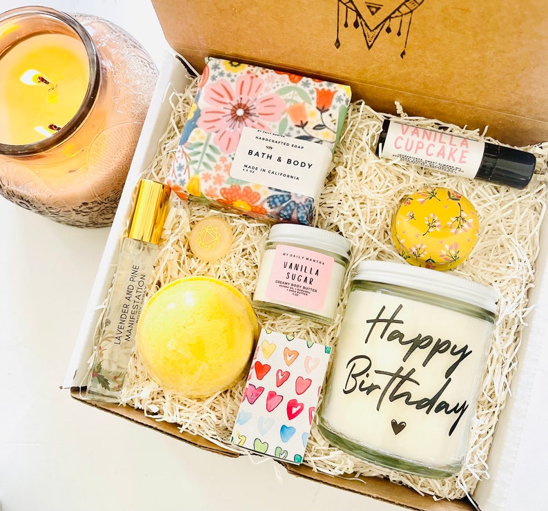 Hermoso paquete de cuidado de spa de cumpleaños con forma de corazón de feliz cumpleaños / regalo de cumpleaños / regalo de spa