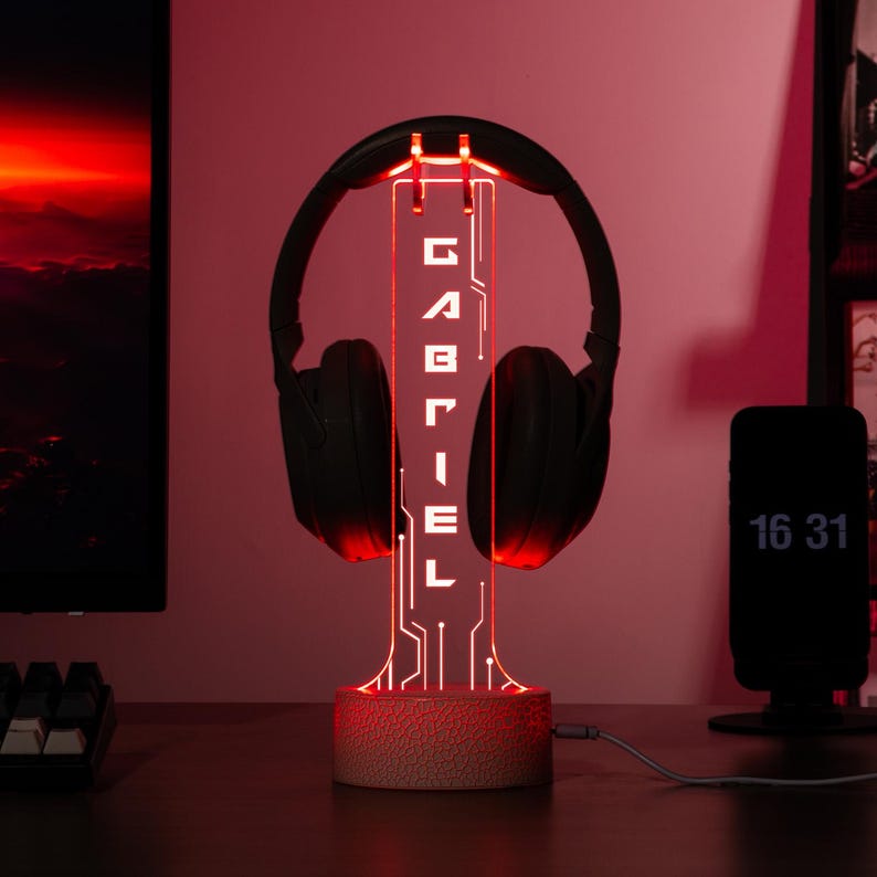 Soporte para auriculares LED personalizado con luces, expositor de auriculares personalizado, organizador de escritorio para gamers, regalo único para novios o adolescentes gamers.